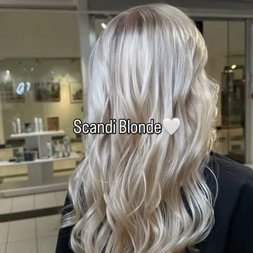 Video på Instagram från ✂️Frisör Moa Bergstrand, 9 oktober 2026